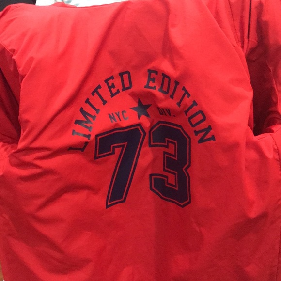 Limited edition red reversible puffer jacket for boy size 12 - Picture 5 of 5